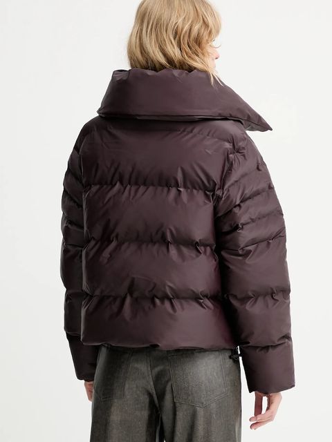 Rains kurtka 17230 Alta Vision Short Puffer Jacket kolor brązowy zimowa 17230 - zdjęcie produktu nr 2