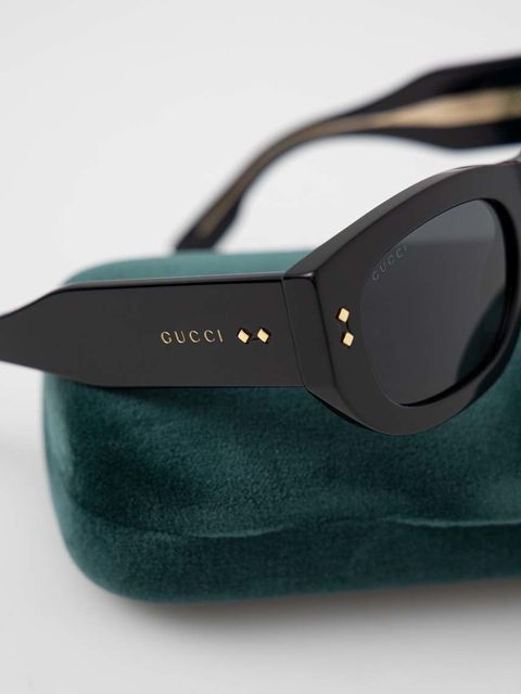 Gucci okulary przeciwsłoneczne damskie kolor czarny GG1215S