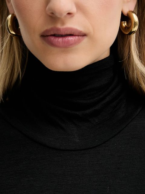 Liviana Conti longsleeve z dodatkiem wełny kolor czarny z golfem L5WH36