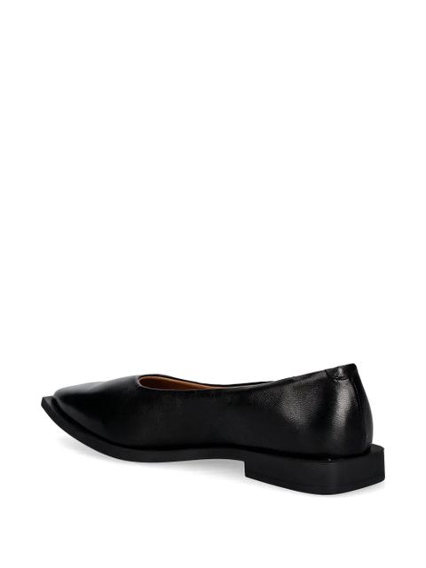 Copenhagen CPH415 pointed flat pumps - Black