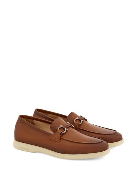 Ferragamo Gancini-detail loafers - Brown