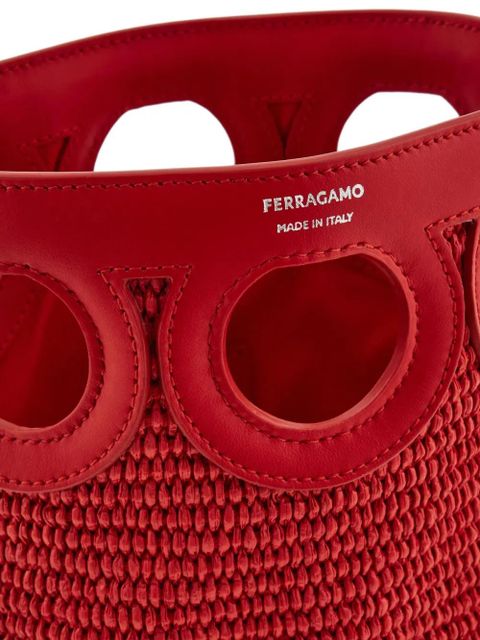 Ferragamo mini Gancini bucket bag - Red