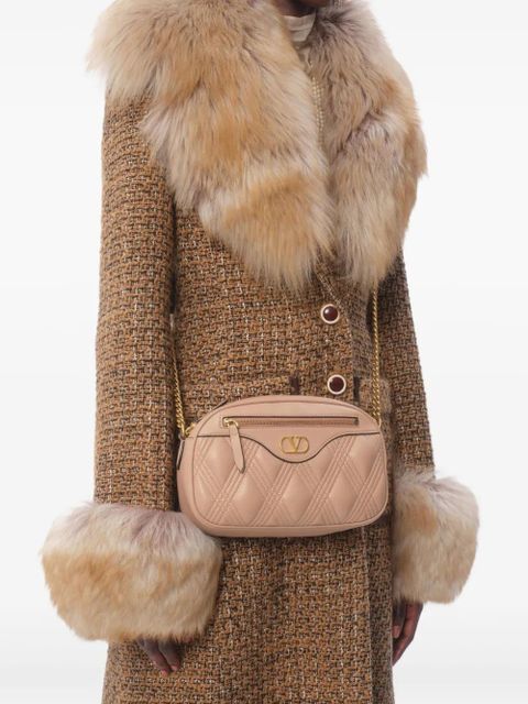 Valentino Garavani medium Quiltie 67 shoulder bag - Pink