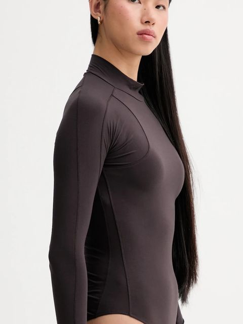 G-Star longsleeve kolor brązowy z półgolfem D27965-E299