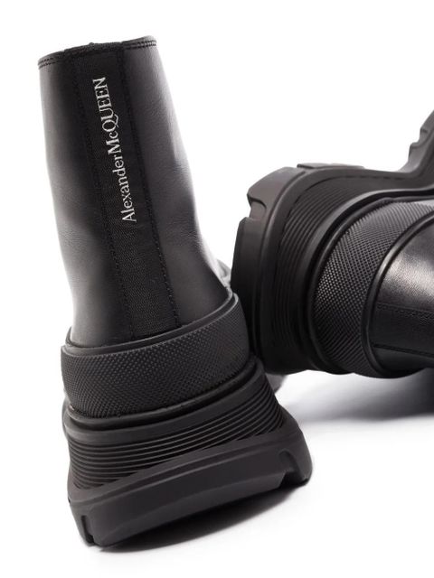 Alexander McQueen chunky-sole ankle boots - Black