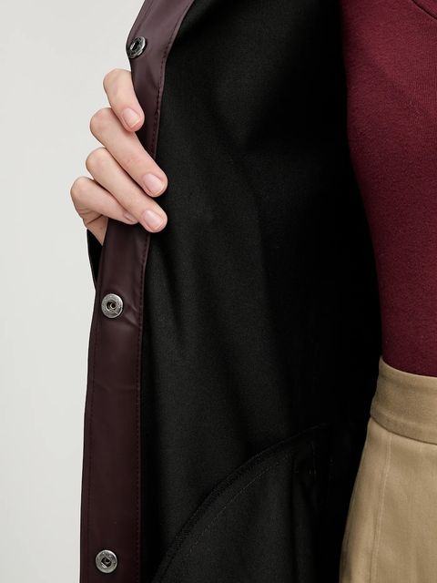 Rains kurtka 12040 A-Line Longer W Jacket kolor fioletowy przejściowa 12040