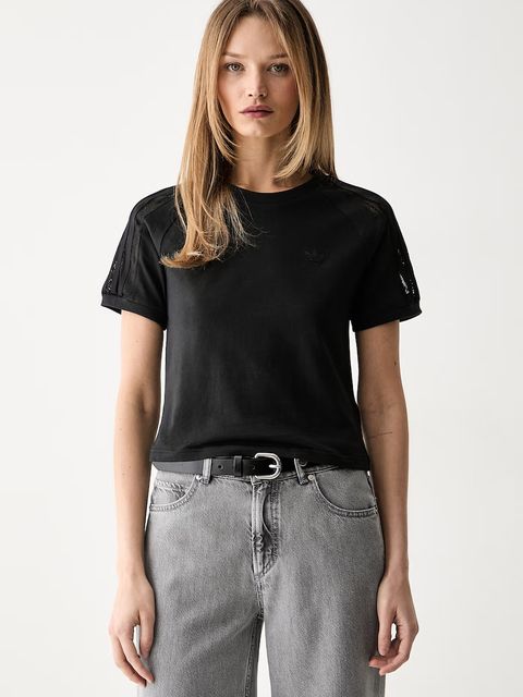 adidas Originals t-shirt damski bawełniany LACE CALI T - zdjęcie produktu nr 1