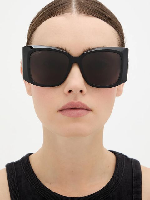 Balenciaga okulary przeciwsłoneczne damskie kolor czarny BB0443S