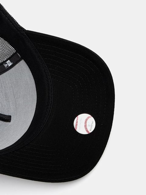 New Era czapka z daszkiem OUTLINE TRUCKER