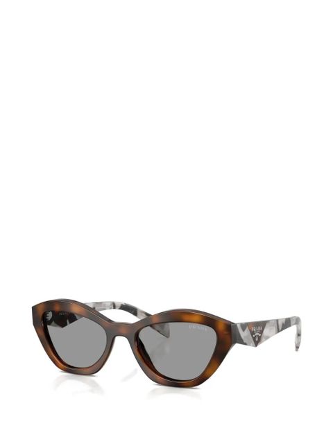 Prada Eyewear cat-eye sunglasses - Brown - zdjęcie produktu nr 2