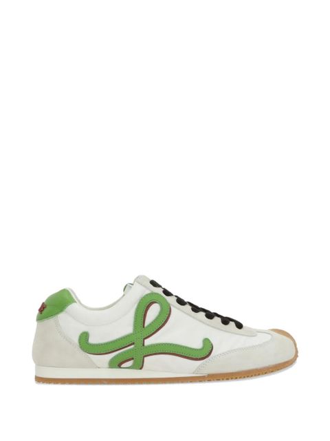 LOEWE enamelled charm asymmetric sneakers - White - zdjęcie produktu nr 1