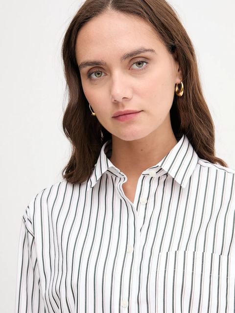 Lacoste koszula bawełniana damska kolor biały relaxed z kołnierzykiem klasycznym CF0215