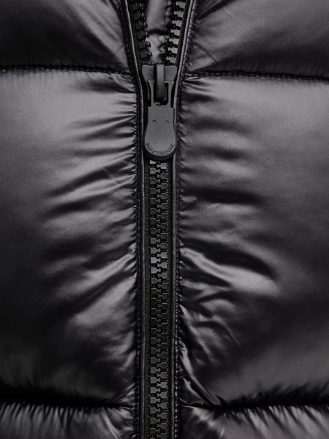 Save The Duck bezrękawnik IRIA kolor czarny przejściowy D80302W.LOVE21