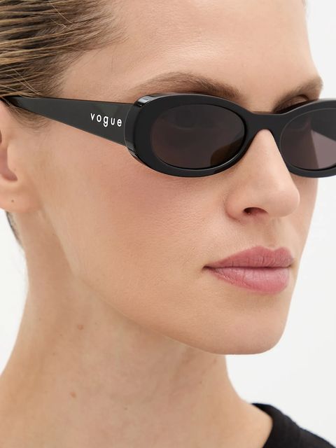 VOGUE okulary przeciwsłoneczne damskie kolor czarny 0VO5582S