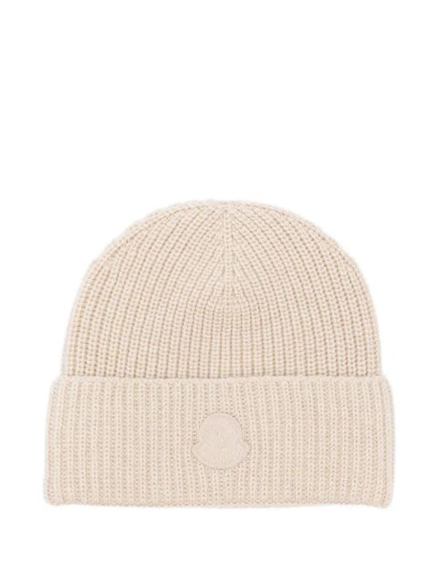 Moncler ribbed logo-patch beanie - Neutrals - zdjęcie produktu nr 1