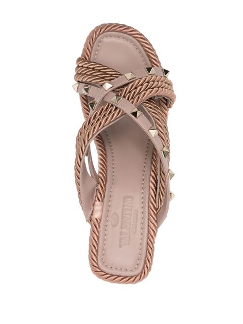 Valentino Garavani logo-print flatform sandals - Neutrals