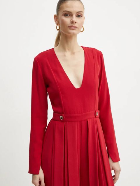 Twinset kombinezon kolor czerwony z dekoltem w szpic 242TT2170