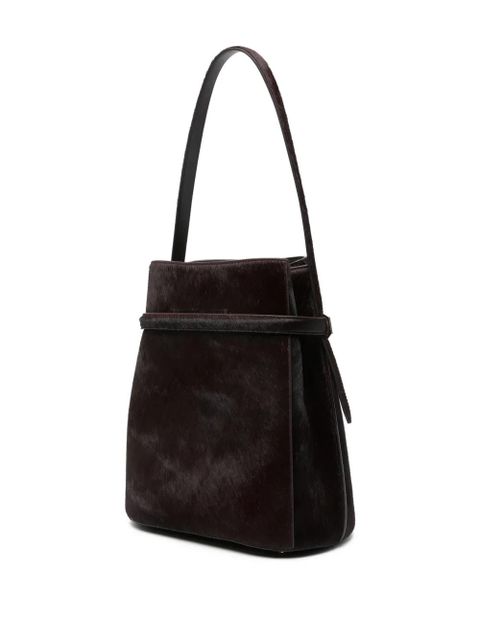 TOTEME belted-detail bucket bag - Red