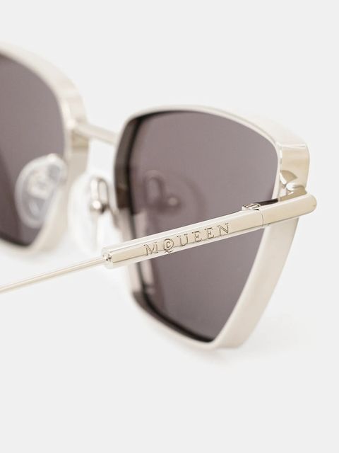 Alexander McQueen okulary przeciwsłoneczne damskie kolor srebrny AM0501S - zdjęcie produktu nr 2