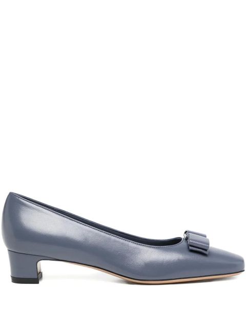Ferragamo 30mm iconic bow pumps - Grey - zdjęcie produktu nr 1