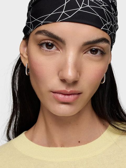 Tous apaszka damska kolor czarny wzorzysta 2002202633