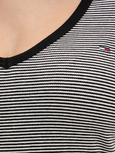 Tommy Jeans t-shirt damski kolor czarny DW0DW17385