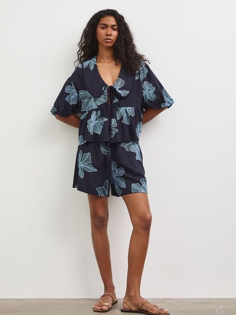 Medicine szorty damskie z lnem - zdjęcie produktu nr 1