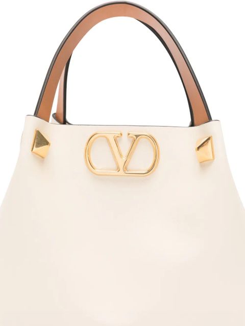 Valentino Garavani stud logo-plaque shoulder bag - Neutrals