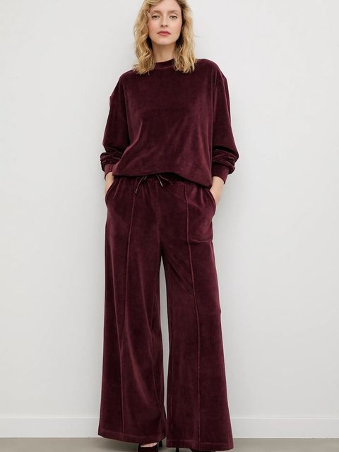 Answear.LAB bluza welurowa damska kolor bordowy gładka - zdjęcie produktu nr 2