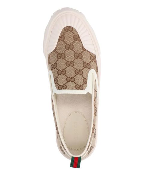 Gucci logo-pattern slip-on sneakers - Neutrals