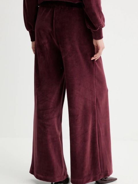 Answear.LAB spodnie dresowe welurowe damskie kolor bordowy gładkie - zdjęcie produktu nr 2