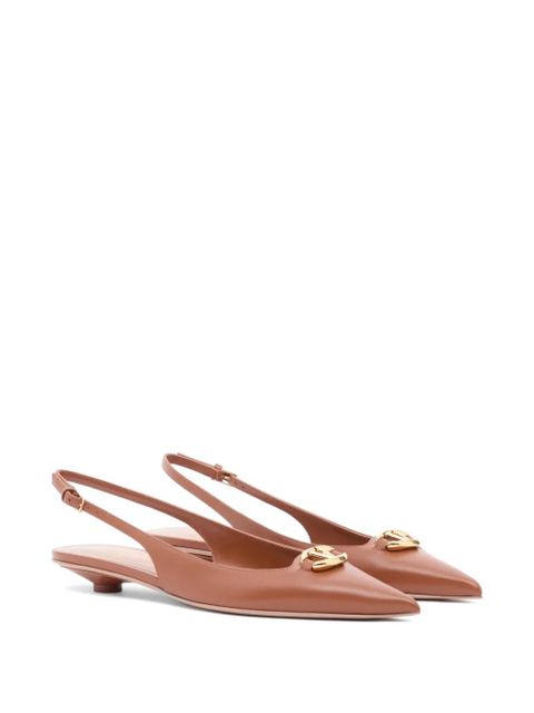 Valentino Garavani VLogothe Bold Edition calfskin slingback ballerinas 20mm - Brown - zdjęcie produktu nr 2