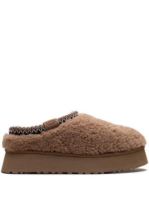 UGG Tazz Maxi Curly "Chestnut" slippers - Brown - zdjęcie produktu nr 1