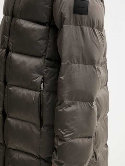 Calvin Klein kurtka kolor brązowy zimowa oversize LV044D541G