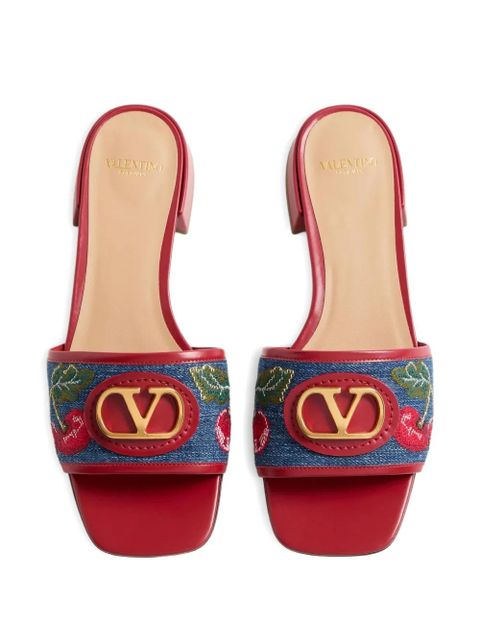 Valentino Garavani Cherryfic-embroidery VLogo-detailed sandals - Blue
