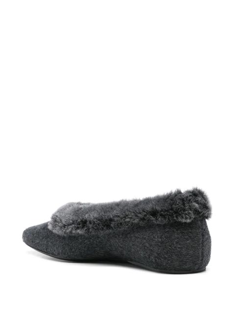 TOTEME shearling-trim ballerinas - Grey