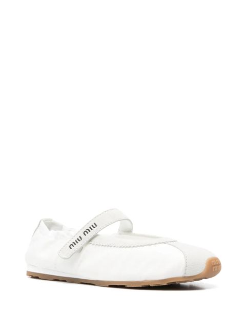 Miu Miu suede-panels ballet flats - White - zdjęcie produktu nr 2