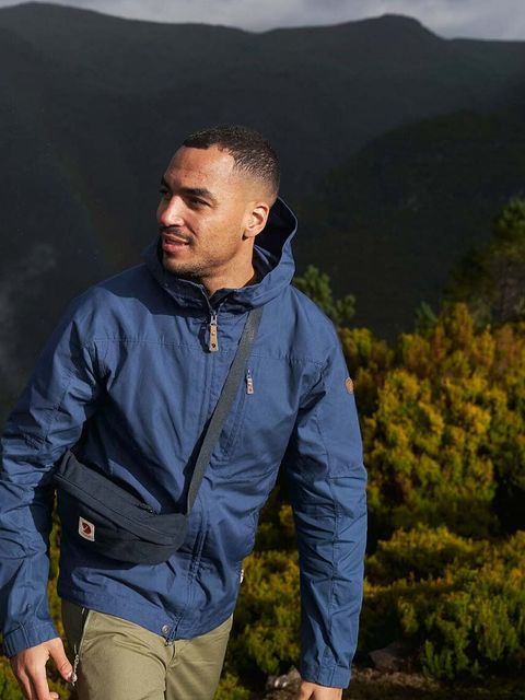 Fjallraven saszetka Ulvö Hip Pack Medium F23165.570 kolor granatowy