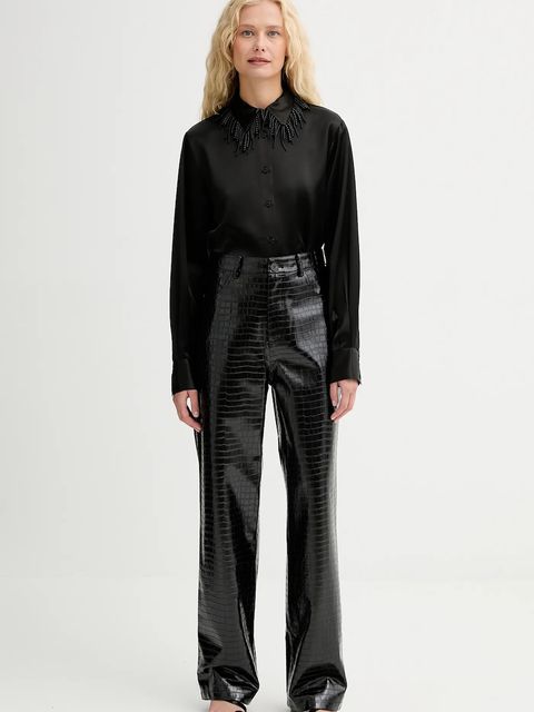 ISABELLE BLANCHE koszula damska kolor czarny regular z kołnierzykiem klasycznym IS25FW-C079-T008