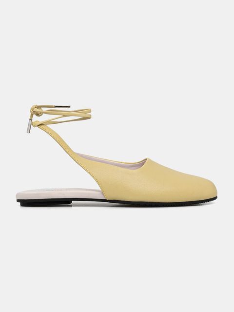 Calvin Klein baleriny skórzane BALLERINA SLING BACK LTH kolor żółty HW0HW02655 - zdjęcie produktu nr 1