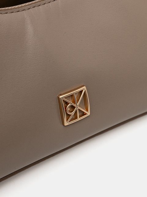 Calvin Klein torebka skórzana kolor beżowy LV04F3263G
