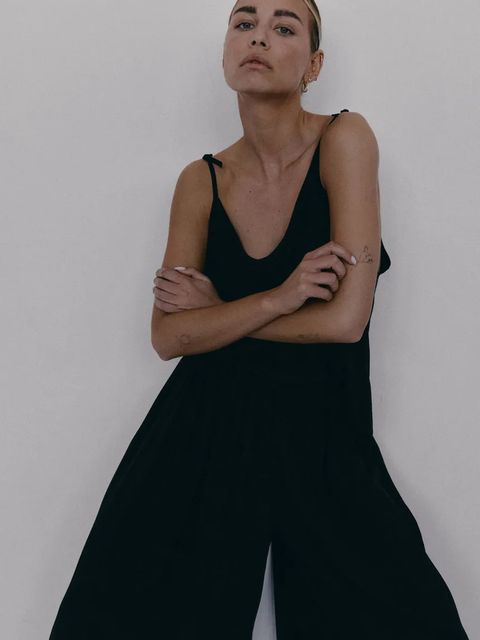 MUUV. t-shirt bez rękawów DUE kolor czarny