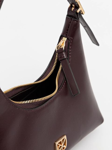 Calvin Klein torebka skórzana kolor fioletowy LV04F3263G