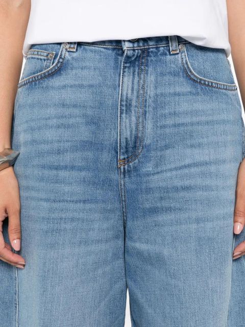 Givenchy logo-patch jeans - 420 MEDIUM BLUE