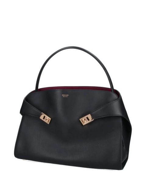 Ferragamo large Hug turn-lock soft shoulder bag - Black