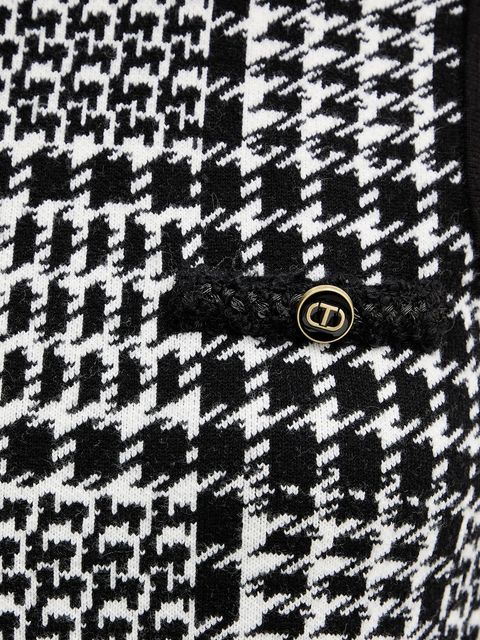 Twinset sukienka z dodatkiem wełny kolor czarny mini dopasowana 252TT3042