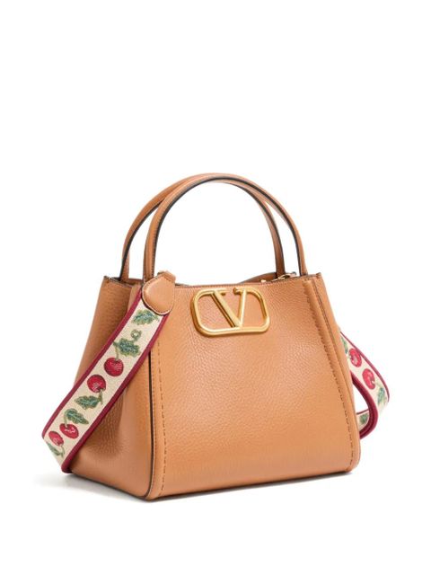 Valentino Garavani medium Alltime grained VLogo-signature tote bag - Brown