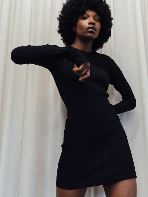 MUUV. sukienka RIBBED