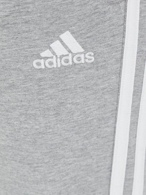 adidas spodnie dresowe Essentials damskie kolor szary z aplikacją HF2605