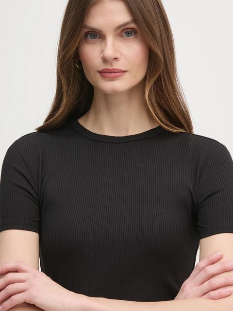 Calvin Klein t-shirt